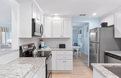 Sandestin Condo | Lakefront 2BR Beach Villa! GOLF CART, Near Beach, Pool, Tram, Screened Porch.