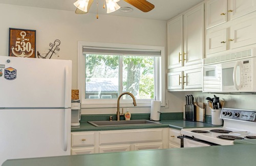 Falls of Rough House | Lakefront 3BR/2BA-Wake Up to Views, Private Master Suite, Deck & Firepits!