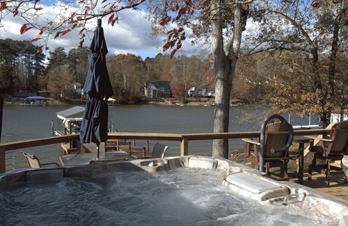 Sherrills Ford House | Lakefront A-Frame: Hot Tub, Fire Pit, Beach & Boat! See our reviews!