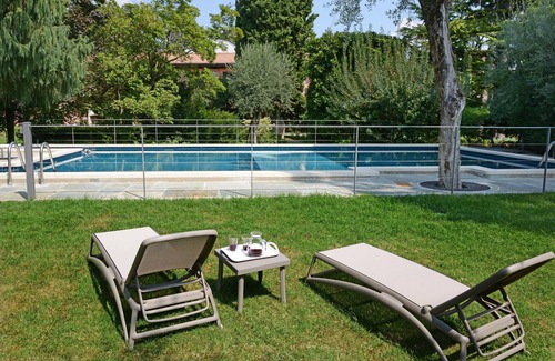 Toscolano Maderno Apartment | Lakefront Apartment "Al Segnavento Roccafredda" with Pool, Wi-Fi & Garden