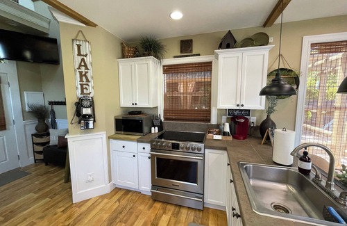 Eatonville Cabin | Lakefront Cabin in Eatonville, WA