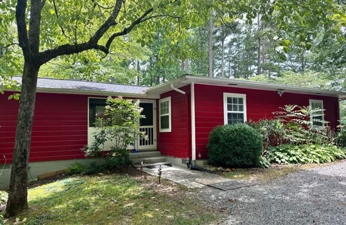 Hayesville Cabin | Lakefront Cabin on Lake Chatuge! Bring your boat!