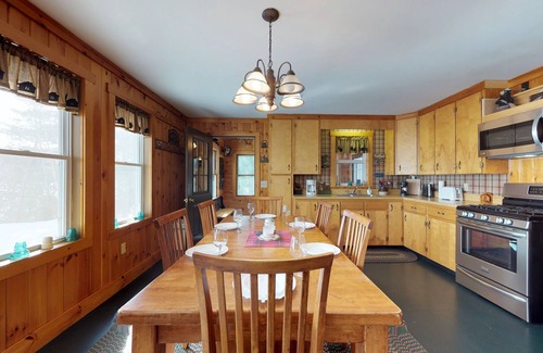 Greenville House | Lakefront Cabin with Lake Views, Cable, Beach Access & Private Dock