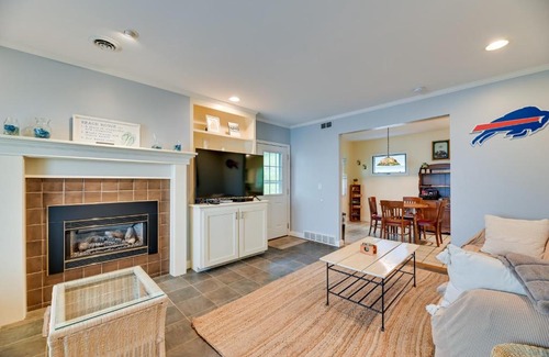 Canandaigua House | Lakefront Canandaigua Home with Dock and Kayak!