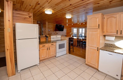 Cassopolis House | Lakefront Cedar Lodge Sandy Beach + Wheelchair Friendly + 47 Wooded Acres!