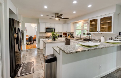 Chesapeake House | Lakefront Chesapeake Retreat w/ Hot Tub!