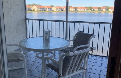 North Naples Condo | Lakefront condo in North Naples with a pool, 5 mins from Vanderbilt Beach