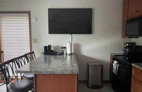 Osage Beach Condo | Lakefront Condo with Pool! Edge of the cove! NO STAIRS REQUIRED!