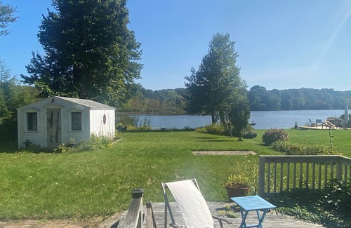 Guilford Cottage | Lakefront Cottage 🕊 quiet