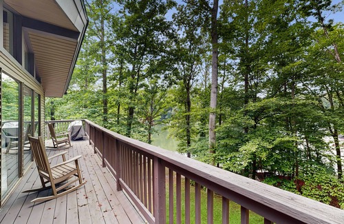 Blue Water House | Lakefront Escape with Private Docks, Three-Season Room, and Spacious Bunk Room