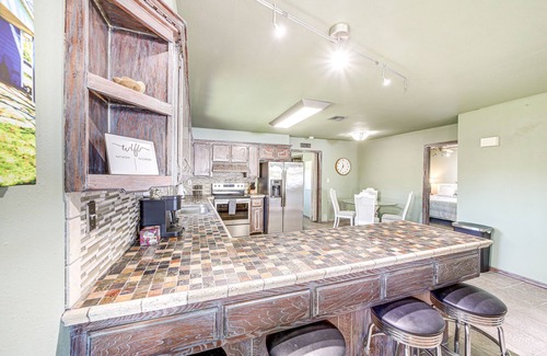 Longtown Cabin | Lakefront Eufaula Cabin w/Fire Pit & Private Dock