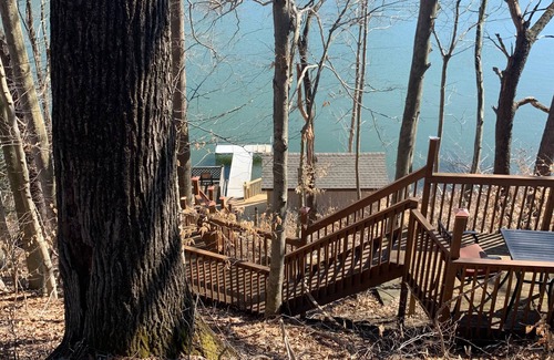 Oneonta House | Lakefront, family friendly home -Baseball campers!