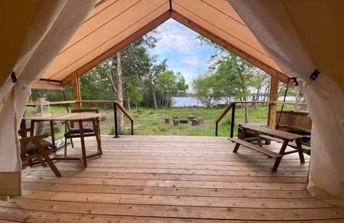 Bastrop Cabin | Lakefront Glamping Safari Tent #8: The Careyes