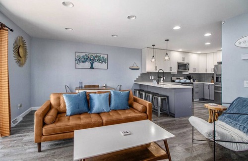 South Gull Lake House | Lakefront Gull Lake Getaway