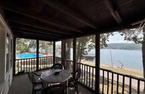 Boulder Point Cabin | Lakefront Hideaway w/Dock + Pool. Pet-Friendly!