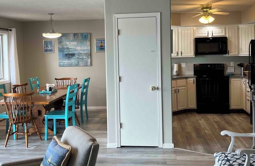Spirit Lake House | Lakefront Hideaway, whole house, sleeps 11 + crib & toddler; 4 bedroom 3 bath