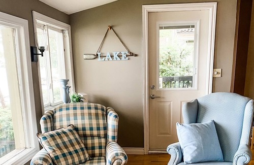 Orillia Cottage | Lakefront Home - A Little Piece of Heaven