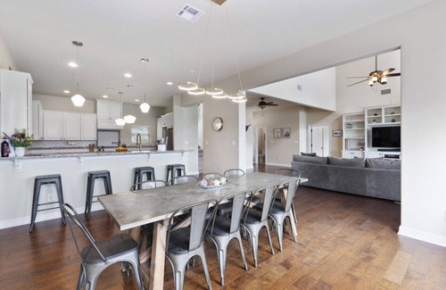 Point Venture House | Lakefront Home/Dock/Heated Swim Spa/Boat Launch/Beach