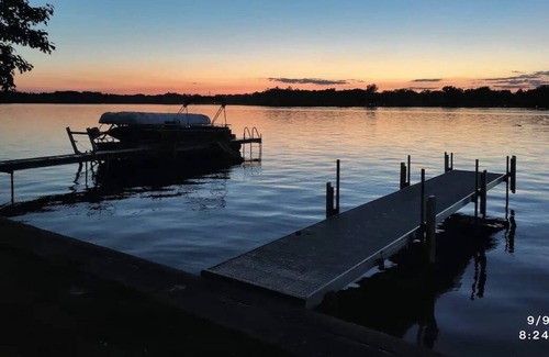 Lake Odessa Cottage | Lakefront Home on all-sports lake Newly Remodeled Sleeps 8