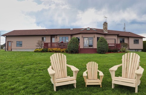 Schuyler Falls House | Lakefront Home on Lake Champlain - New lower summer rate!