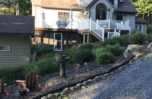 Northville House | Lakefront home on the Great Sacandaga Lake with sunset views and 110 ft frontage