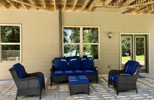 Spring City House | LAKEFRONT HOME ON WATTS BARR LAKE WITH BOAT DOCK