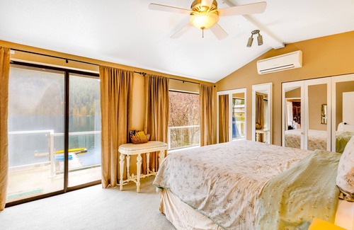 Bellingham House | Lakefront home with stunning view, hot tub, dock, decks, firepit & rec room