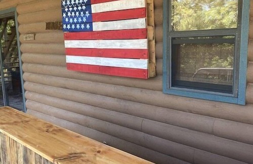 Kimberling City House | Lakefront! Hot Tub-Fire Pit, game room, paddle boards & canoe!