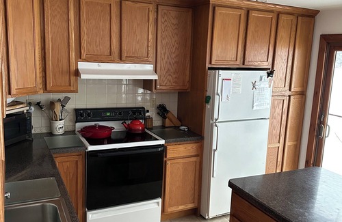 Ludlow House | Lakefront House 1 Mile from Okemo! Hot Tub, Now Renting for Feb Break Week!