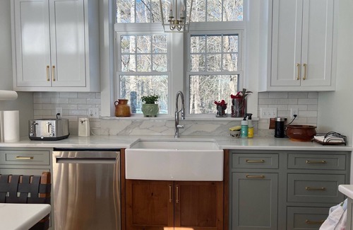 Weare House | Lakefront House near Pats Peak & Mount Sunapee