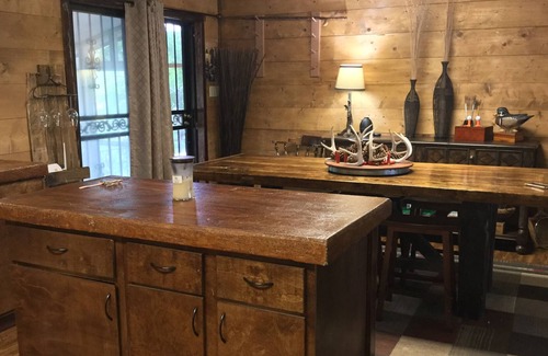 Monroe House | Lakefront Hunting/Fishing
