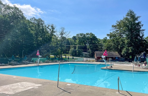 Pocono Mountain Lake House | Lakefront, Indoor Pool, Pvt Hot Tub, Pickleball Fully Loaded, Dock