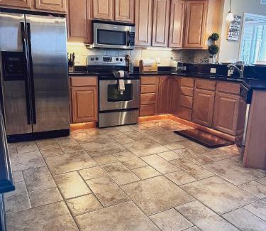 Osage Beach House | Lakefront Lands End Luxury 3bed2bathpools
