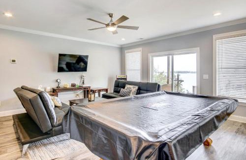 Leesville House | Lakefront Leesville Retreat with Private Dock!