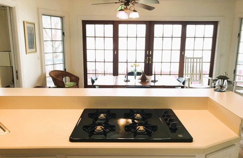 Conneaut Lakeshore House | Lakefront Living At It's Best.