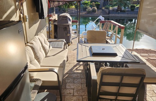 Casa Grande House | Lakefront Living, close to golf, pickleball, restaurants and more.