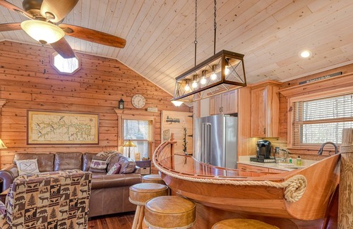 Mineral House | Lakefront living with direct beach access, two docks, boat house, firepit, & bar
