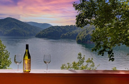 Topton House | Lakefront lodge--stunning views, private dock, kayaks, fire pit, pet friendly