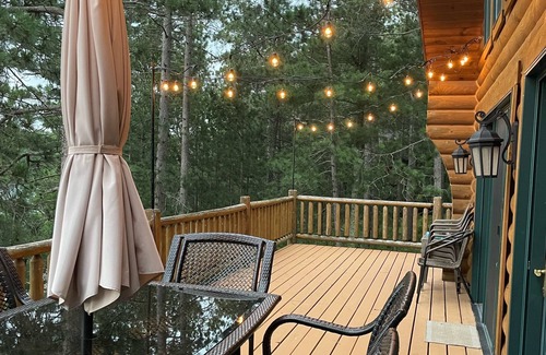 Solon Springs Cabin | Lakefront Log Cabin located directly on UTV and snowmobile trails!