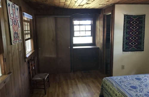 Bridgton Cottage | Lakefront Log Cabin!
