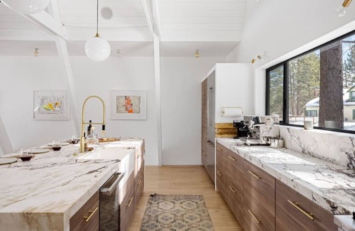 Big Bear Lake Villa | Lakefront Modern A Frame