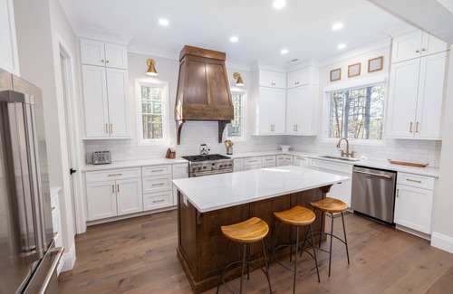 Salem House | Lakefront NEW BUILD on pristine Lake Keowee w/game room & double-decker dock!