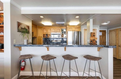 Brockway Condo | Lakefront – Newly Remodeled Condo with Stunning Lake Tahoe Views #56