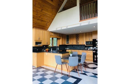 Clarksville House | Lakefront on 150 acres, 6BR, fireplace, fire pit, WiFi, Pets welcome!
