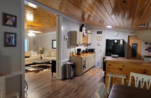 Blairsville House | Lakefront on Nottely:Family retreat & single level with covered boat slip.