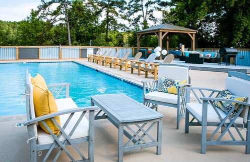 Steele Creek House | Lakefront Property Two Bedroom Cabin #33 at Long Cove Resort by Redawning