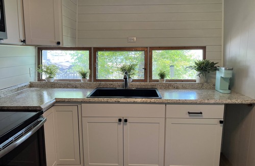 Traverse City Cottage | LAKEFRONT RETREAT WITH KAYAK AND PADDLE BOARDS, LONG LAKE, TRAVERSE CITY