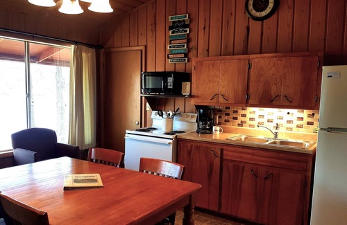 Ridgedale Cottage | Lakefront Shoreline Cabin w/On-Site Hot Tub and Dock to Enjoy!