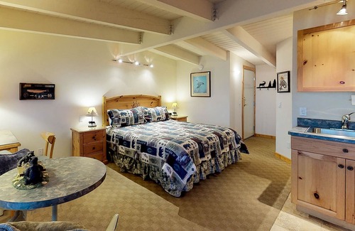 Polson Apartment | Lakefront studio with bay views, AC, balcony, dock for swimming & kayaking
