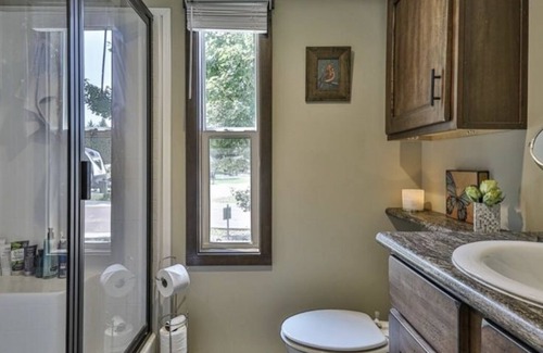 Morganton House | LakeFront Tiny Home MINUTES to Downtown Blue Ridge